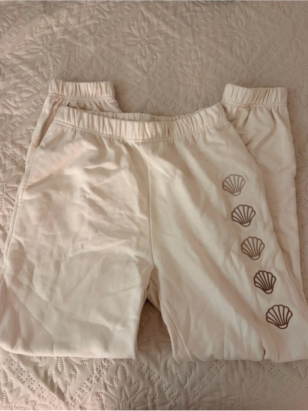 Women’s Shell Sweatpants NEW